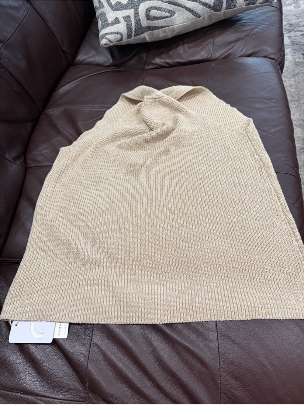 Commense One-Shoulder Beige Knit Halter Top - Picture 3 of 3